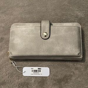 Charming Charlie Gray purse